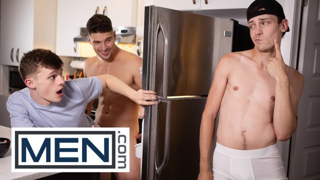 MEN - Malik Enters A Room With Huge Erection That Jake Begs Him To Fuck His Naked Ass For Breakfast
